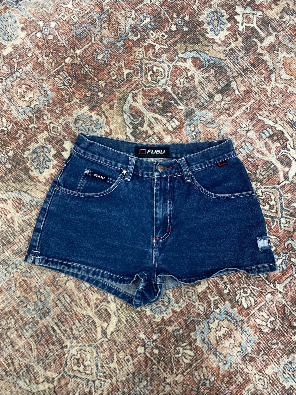 Fubu 90s/Y2K dark wash urban Streetwear patch logo mini baddie shorts size 5/6